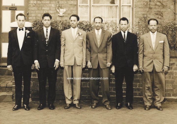 8181A6E0-2B13-4CA2-9709-818352E22805