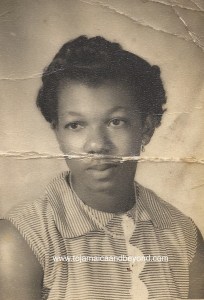 CC9C3859-199F-4A06-BAF4-6CFB7FA418AC